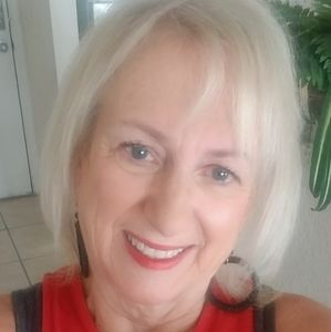 Meet your Posher, Alice